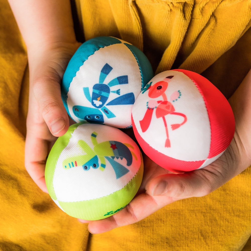 Drei jonglierbäalle zum lernen, motorikspielzeug für kinderen van Toys42hands