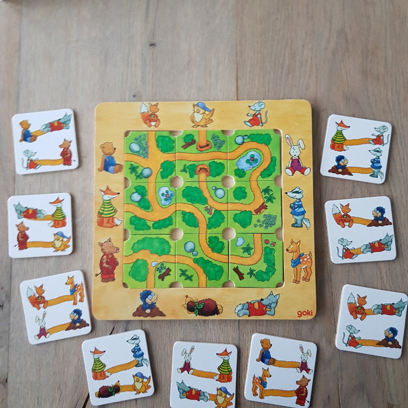 goki Geduldpuzzel vind de weg, puzzel met opdrachtskaarten op houten tafel, overzichtvan opdrachten