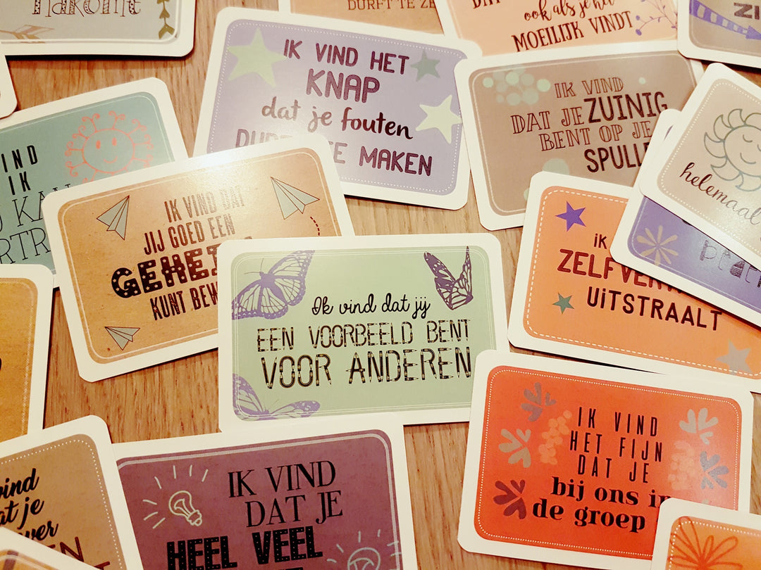 Toys42Hands Complimentenspel