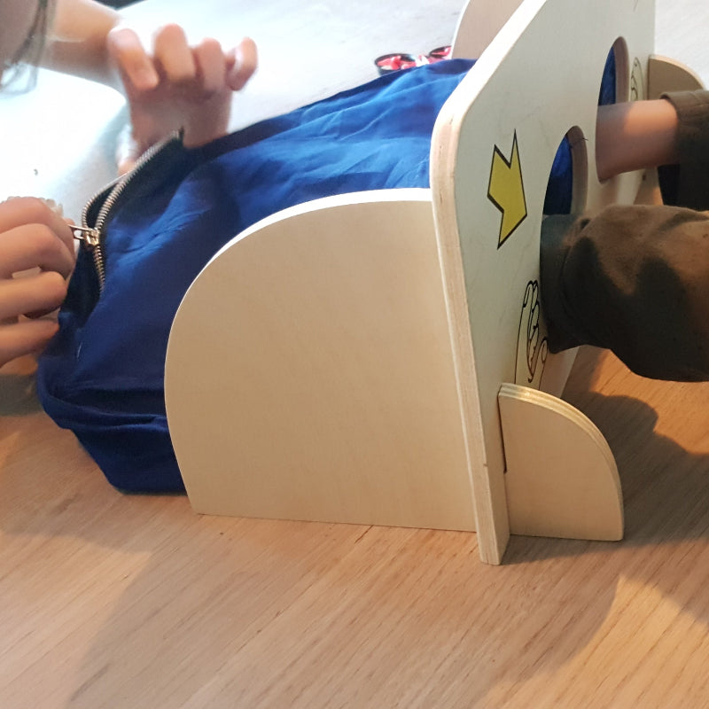 houten voelwand small foot, sensoriek speelmateriaal