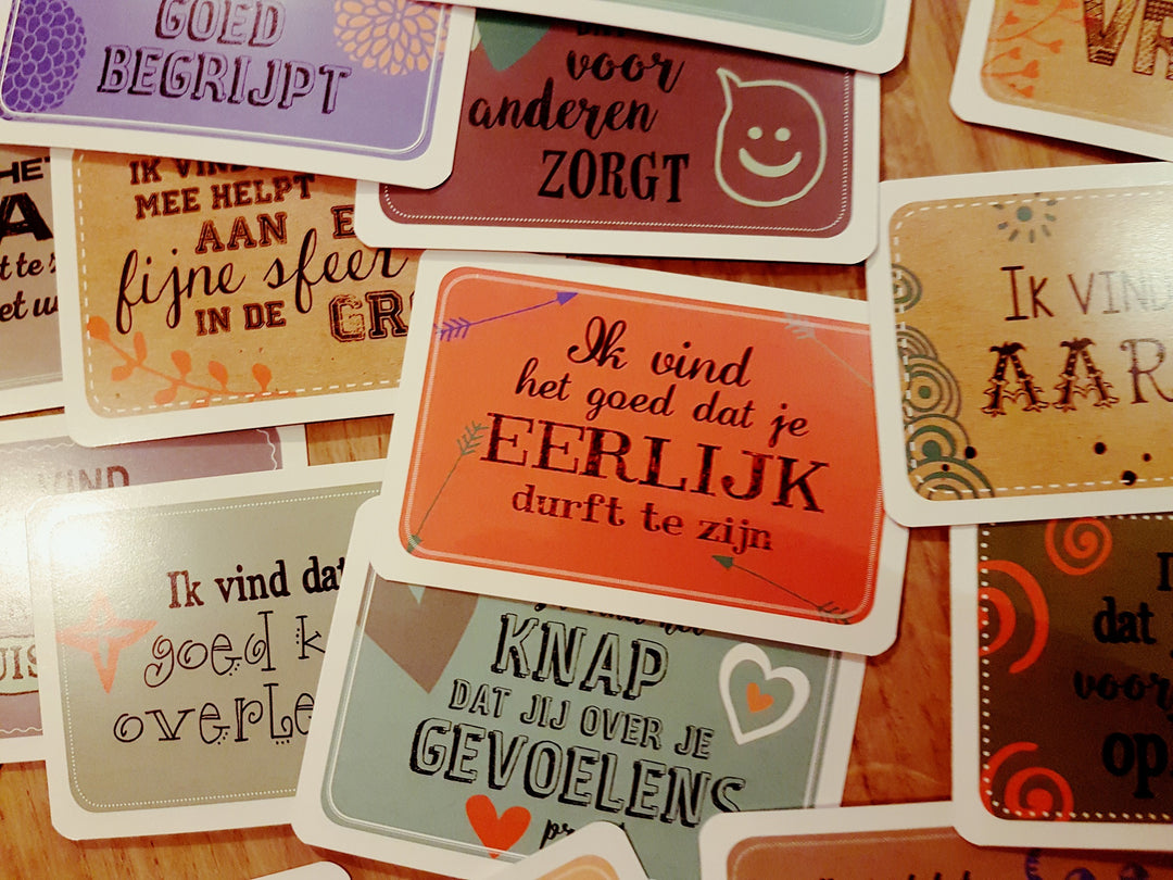 Toys42Hands Complimentenspel