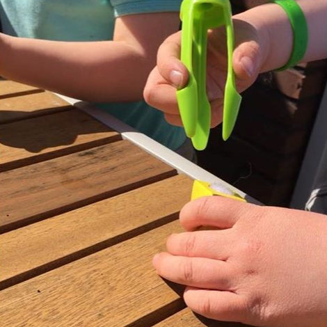 Learning Resources Drie grip pincet met kinderhand