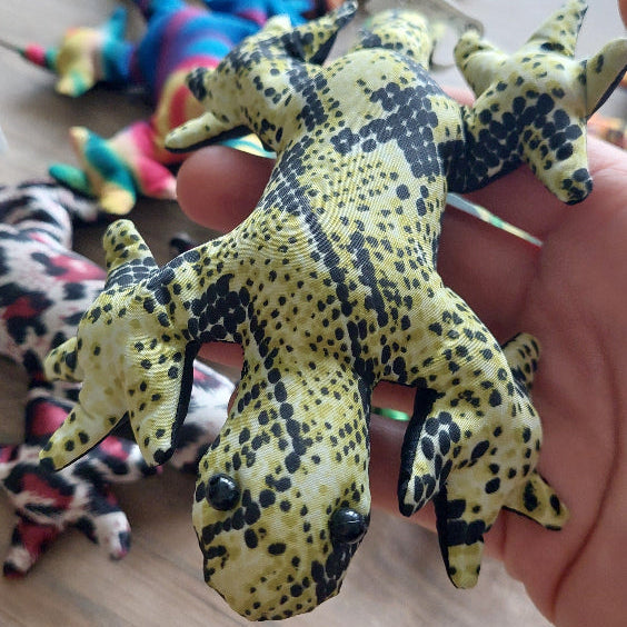 Toys42Hands Zanddier gekko middel