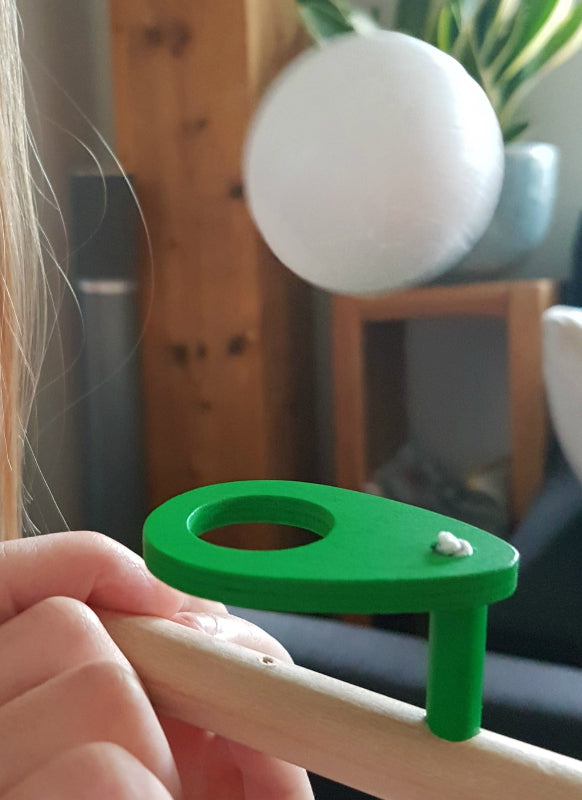 goki Blaasbal, zwevende bal, bal in de lucht, mondmotoriek spel, logopedie spel