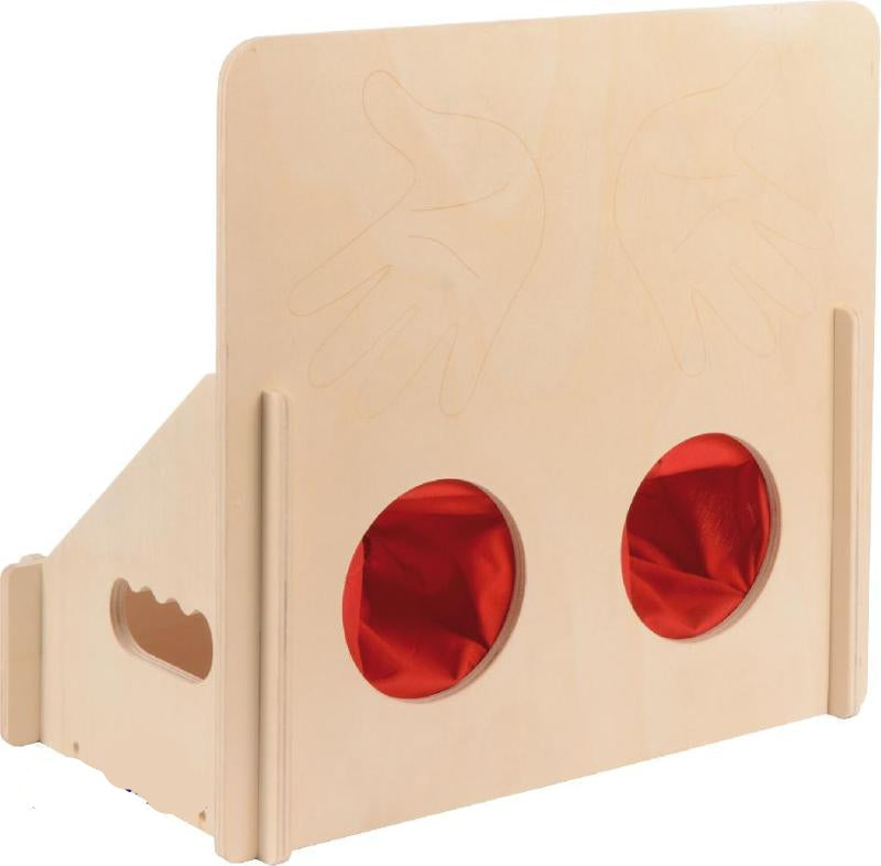 Toys42Hands Voelmuur