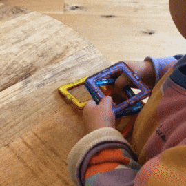magformer vierkantjes, motoriekspeelgoed voor jonge kinderen